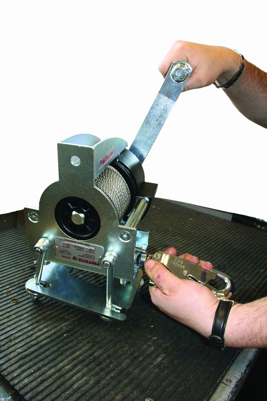 Inspection-and-repairof-winch